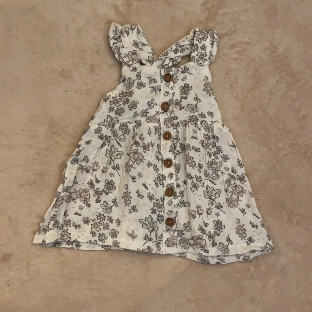 Tahari Baby Girls Outfit Size 24 Months - Picture 2 of 8